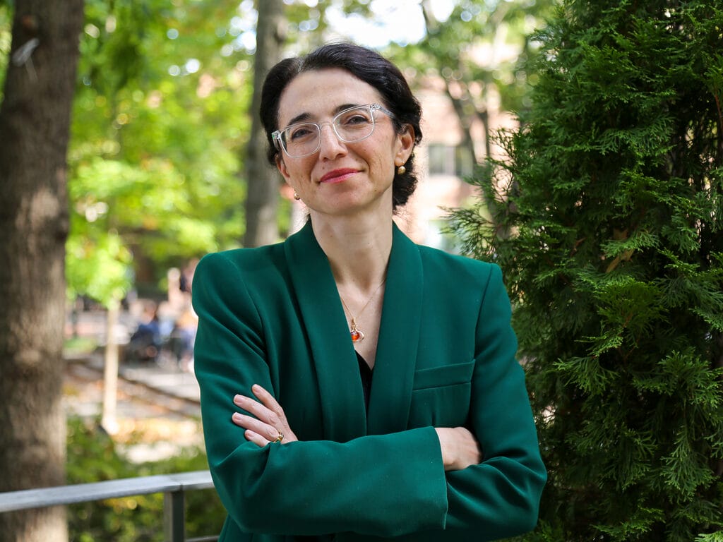 Marinescuheadshot 12