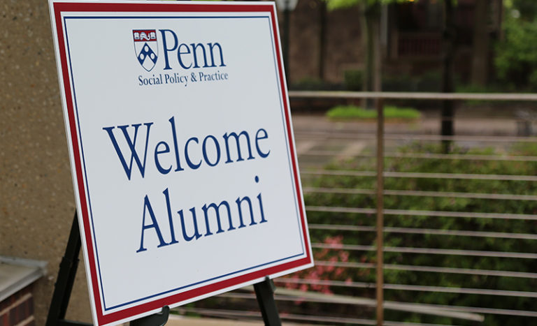 SP2 Welcome alumni sign