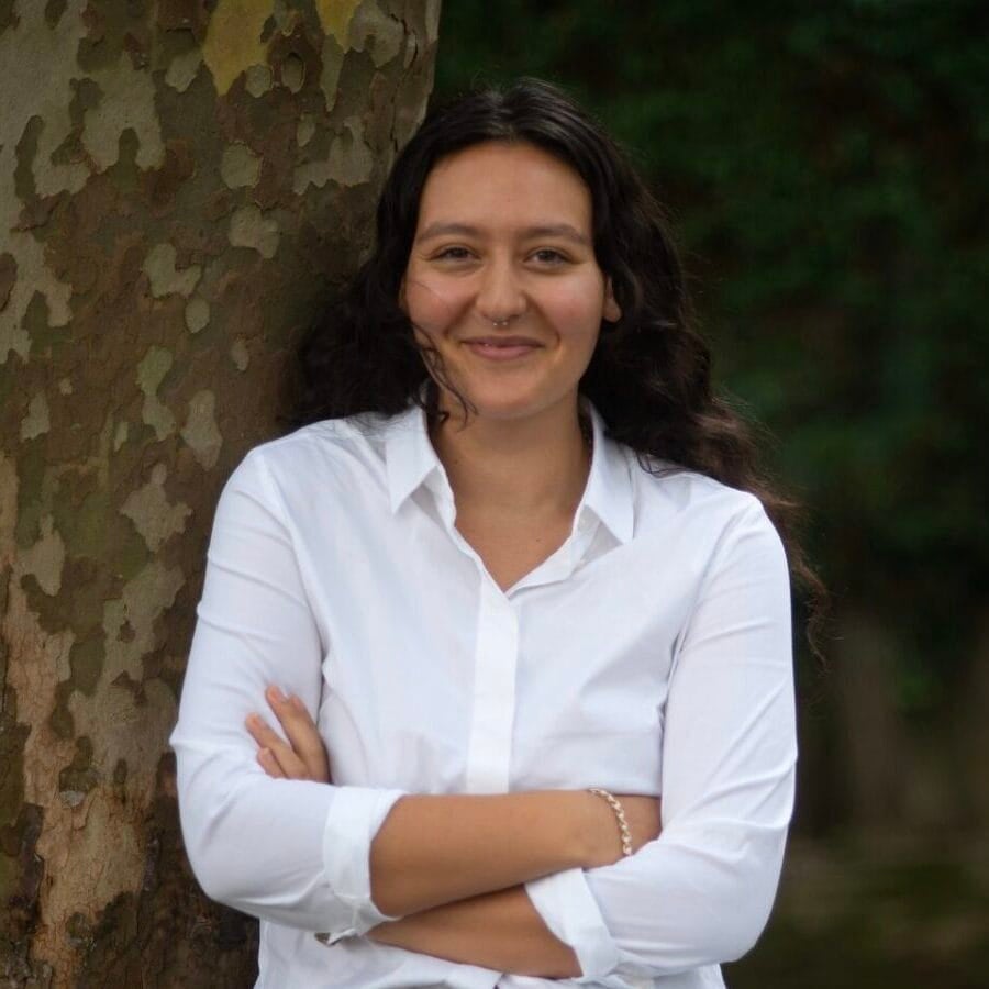 Shana Kleiner Headshot